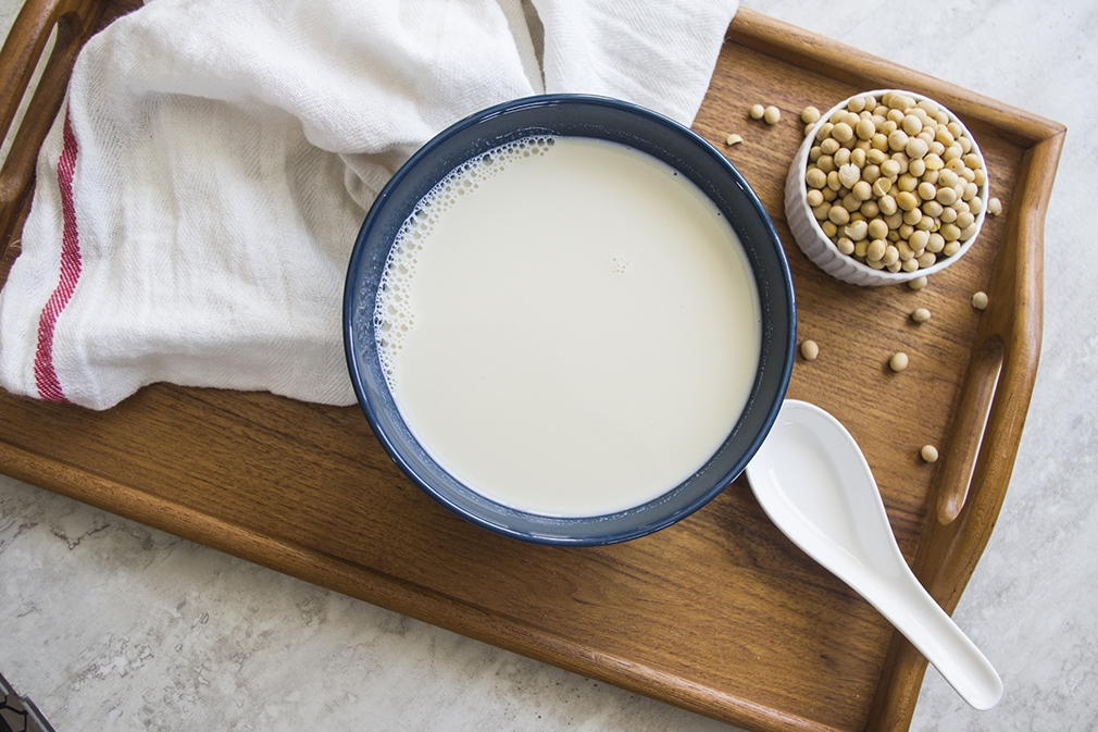 bowl of soymilk